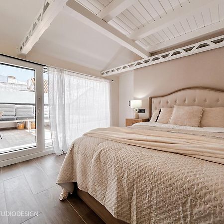 Luxe At The Clouds Of Madrid! Atico C Fuencarral Apartment Exterior photo